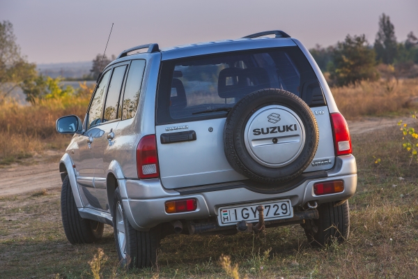 SUZUKI Grand Vitara 2.7