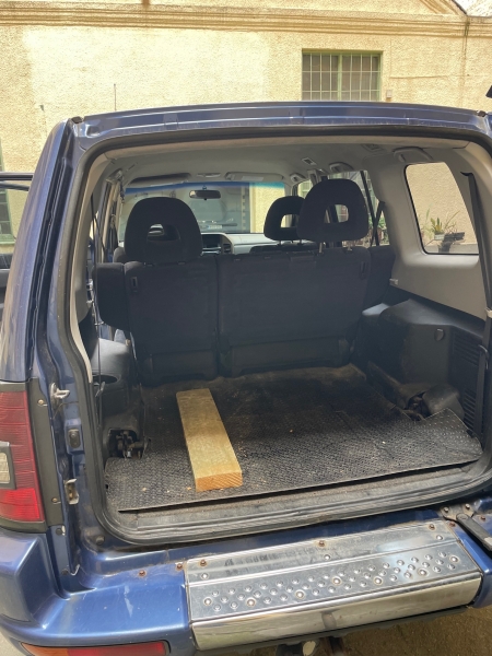 MITSUBISHI Pajero 
