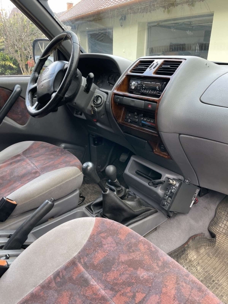 NISSAN Terrano