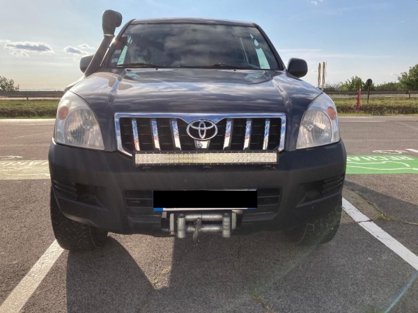 TOYOTA Land Cruiser Kdj120