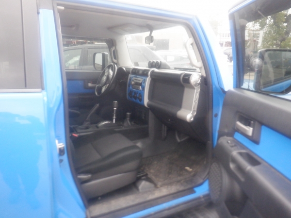 TOYOTA Fj Cruiser