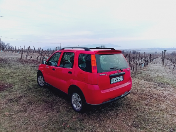 SUZUKI Ignis