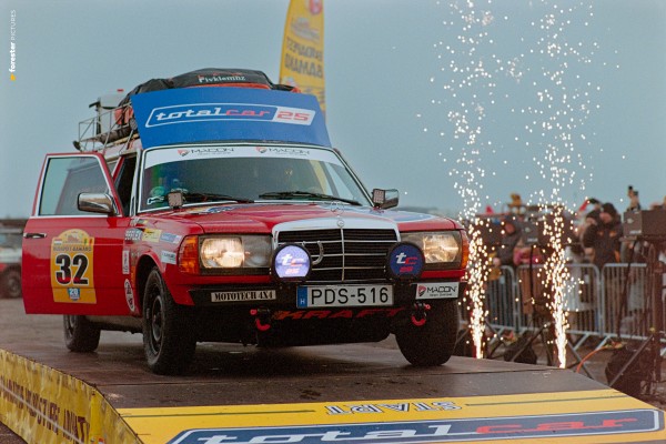 MERCEDES W123 Pilato