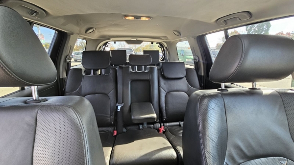NISSAN Pathfinder