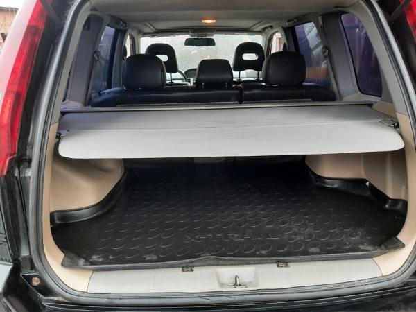 NISSAN X-trail