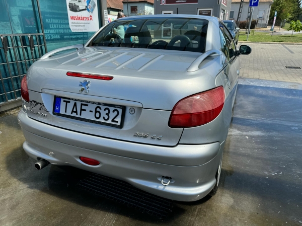 PEUGEOT 206 Cabrio Coupe S16 2.0