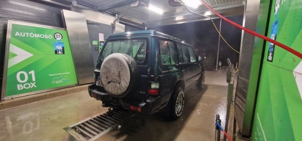 MITSUBISHI  Pajero 