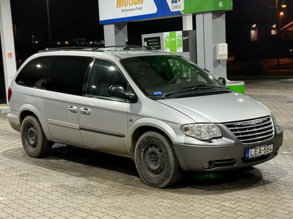 CHRYSLER Voyager