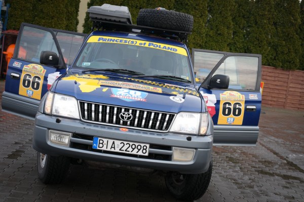 TOYOTA Land Cruiser