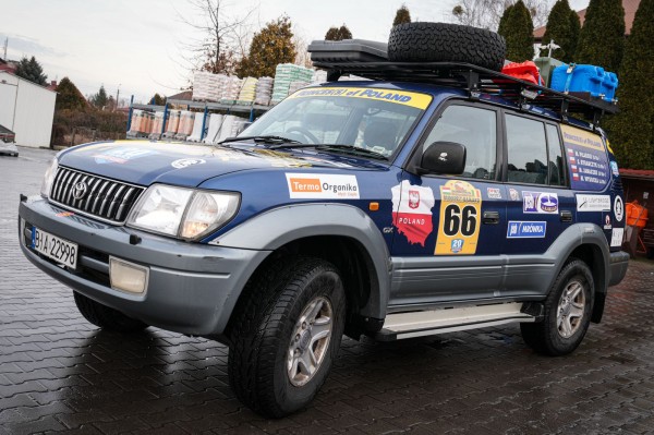 TOYOTA Land Cruiser