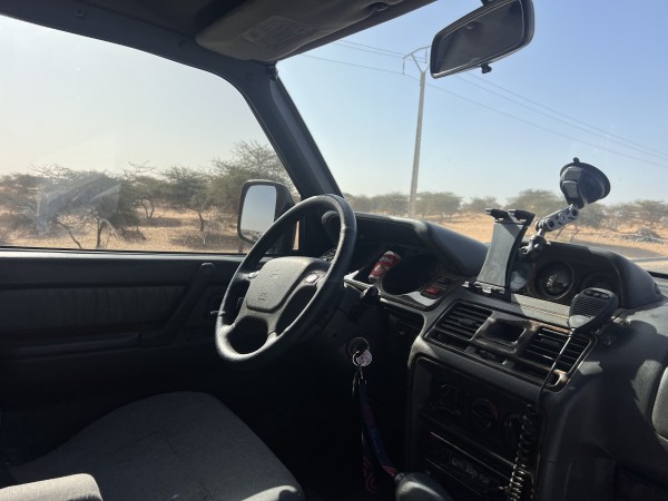 MITSUBISHI Pajero