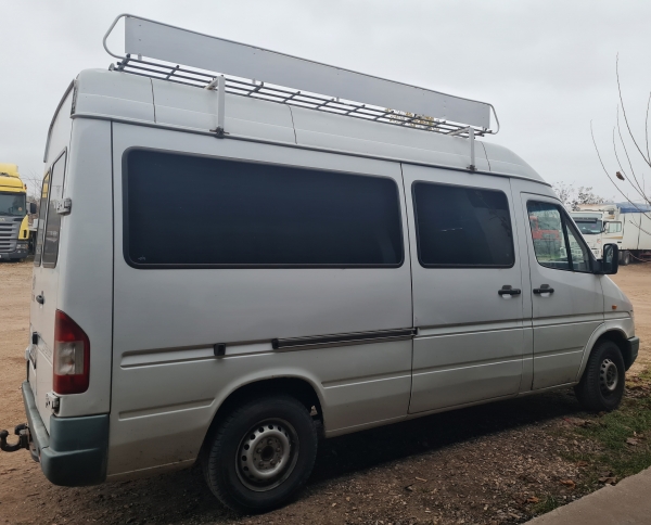 MERCEDES-BENZ 310d-ka Sprinter 